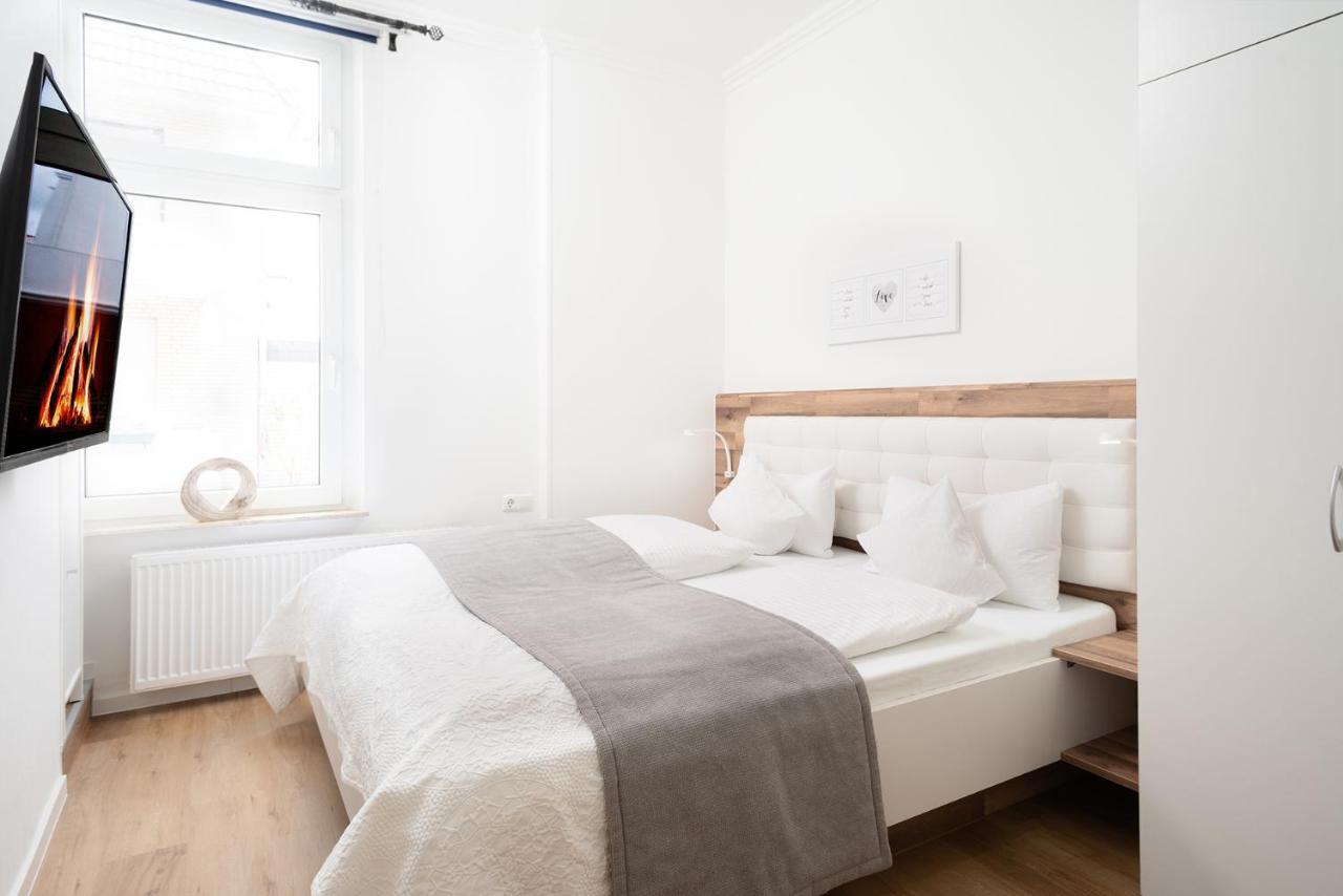 Hotel Haus Am Park บอร์คุม ภายนอก รูปภาพ